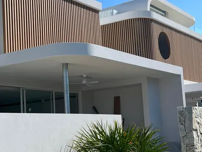 Woodonali woodgrain aluminium around windows and doors — Windows & Doors project