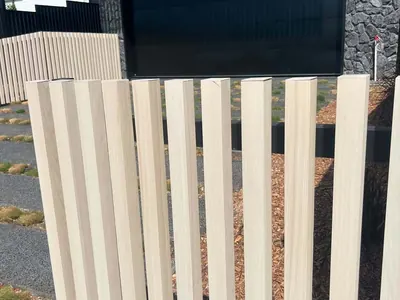 Woodonali woodgrain aluminium as fence and gate infill — Fences & Gates project