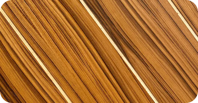 Close view of the grain pattern on woodgrain aluminium boards