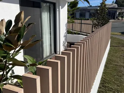 Woodonali woodgrain aluminium as fence and gate infill — Fences & Gates project